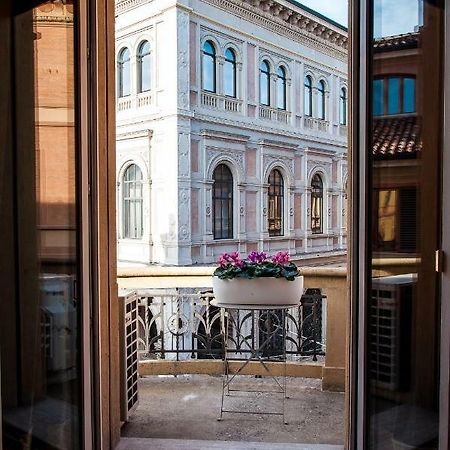 Bed and Breakfast Liberty House Bologna Esterno foto