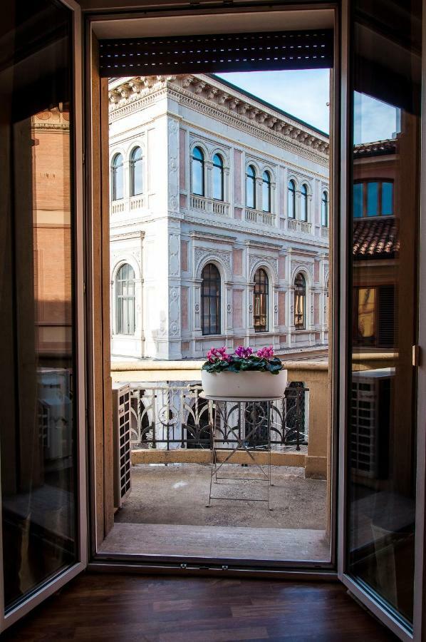 Bed and Breakfast Liberty House Bologna Esterno foto